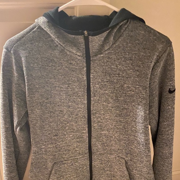 Nike Dri-Fit Jacket - Picture 2 of 3